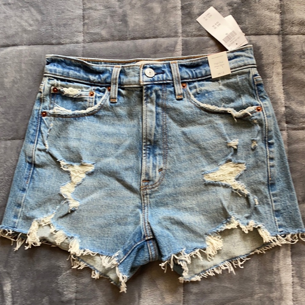 Abercrombie & Fitch High Rise Mom Short